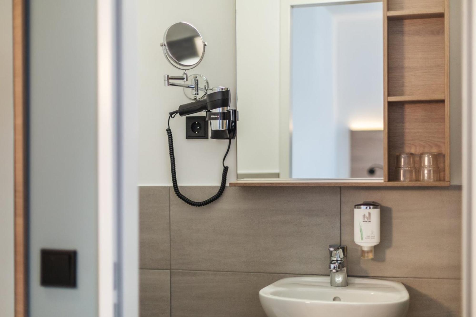 Garner Hotel Hamburg Nord By Ihg Exterior photo
