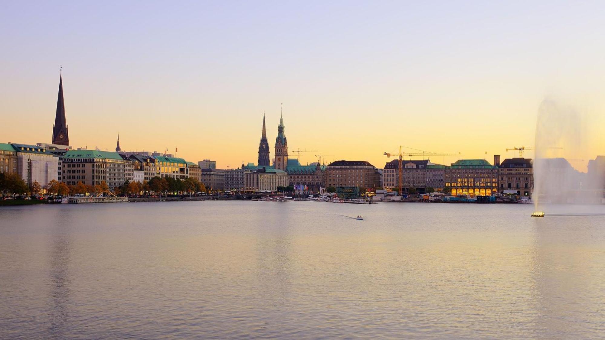 Garner Hotel Hamburg Nord By Ihg Exterior photo